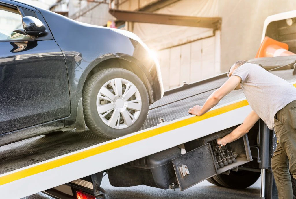 Trusted towing company serving Hollister and Gilroy
