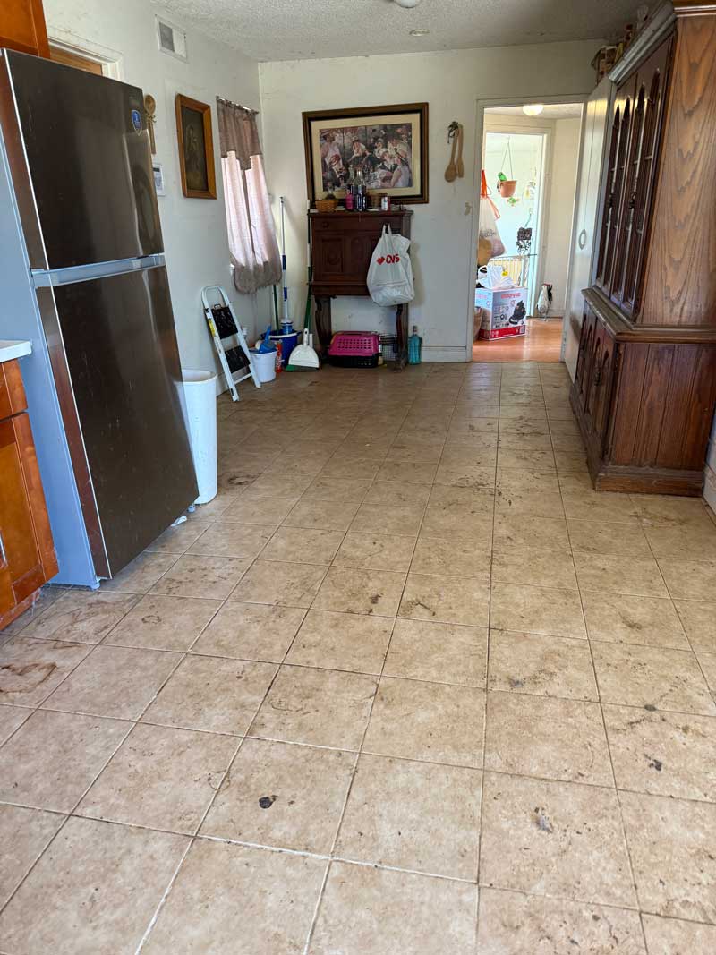 Hoarder house after cleanout by MG Transportation & Hauling
